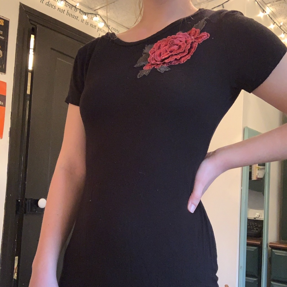 Black Rose T-Shirt Dress